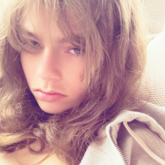 Lets b friends :D - Picture 1 of 10